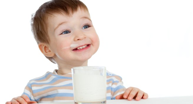 Sữa giúp trẻ phát triển trí não