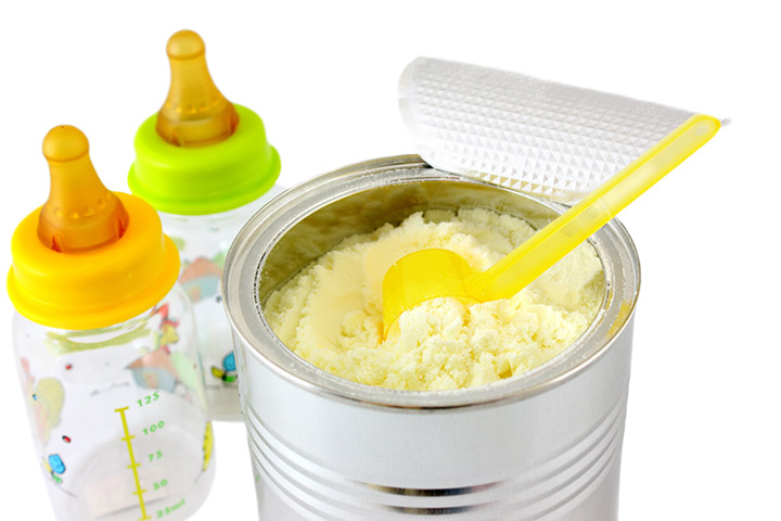 Nên pha sữa bột đúng liều lượng cho bé